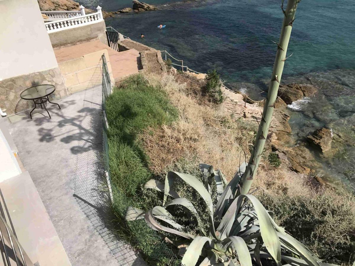 Hebergement Front De Mer Διαμέρισμα Sant Elm Εξωτερικό φωτογραφία