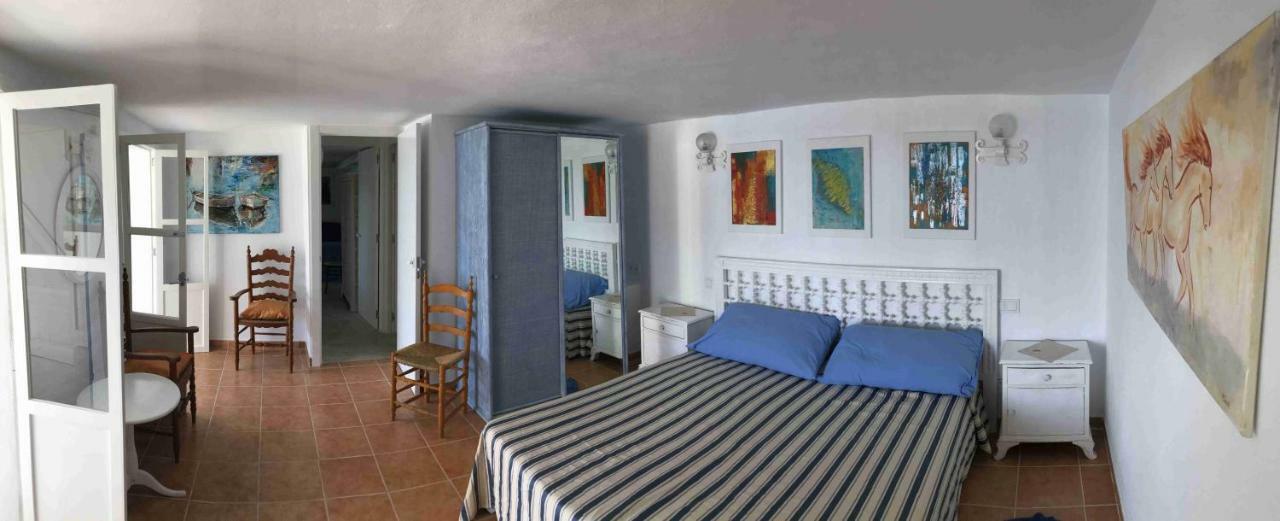 Hebergement Front De Mer Διαμέρισμα Sant Elm Εξωτερικό φωτογραφία